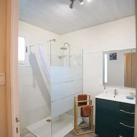 Belle Maison Sur Un Air De Campagne 몽토방